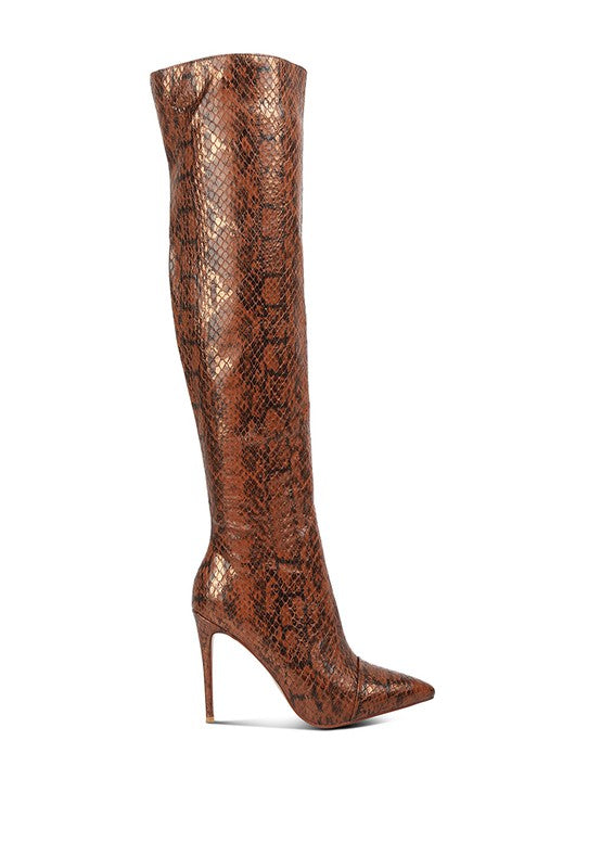 Snake pattern knee heel boots. Made with leather for women