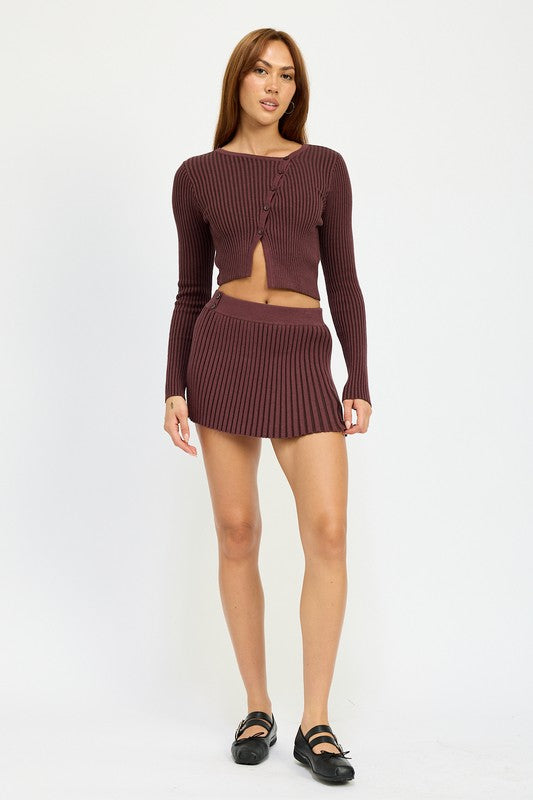 RIBBED KNIT MINI SKIRT